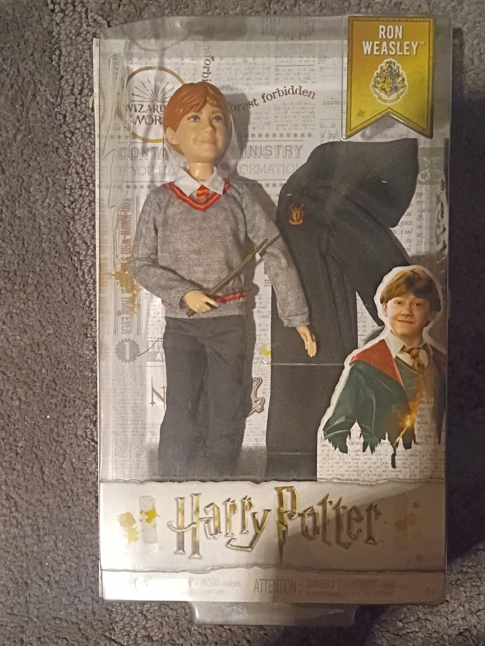 Ron Weasley Wizard School Figure - Red Hair, Grey Uniform